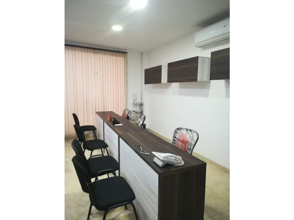 Oficina en venta Antioquia Medellín Astorga 35 m2 Habitaciones 0 Baños 0 Garajes 2 Precio $300000000