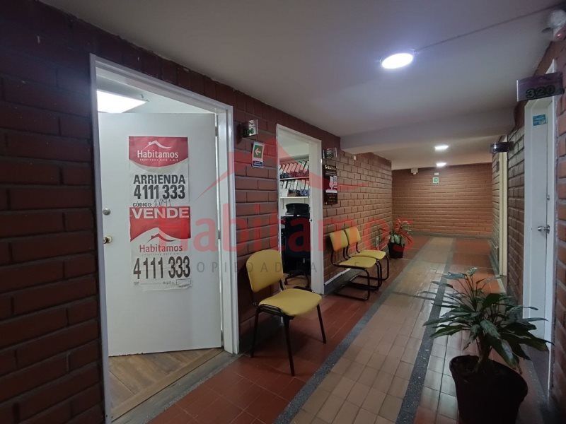 Local en arriendo o venta Antioquia Medellín Centro Administrativo 10 m2 Habitaciones 0 Baños 0 Garajes 0 Precio venta $125000000 Precio arriendo $900000