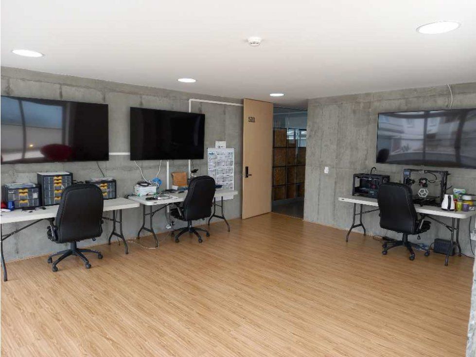 Oficina en venta Caldas Manizales Palo Grande 50 m2 Habitaciones 0 Baños 0 Garajes 1 Precio $435000000