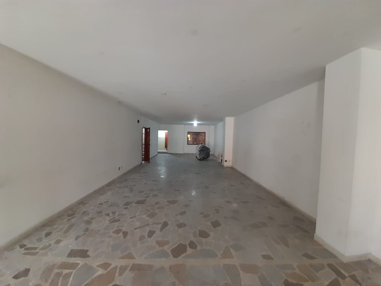 Bodega en arriendo Antioquia Medellín Caribe 138 m2 Habitaciones 0 Baños 3 Garajes 0 Precio $3500000