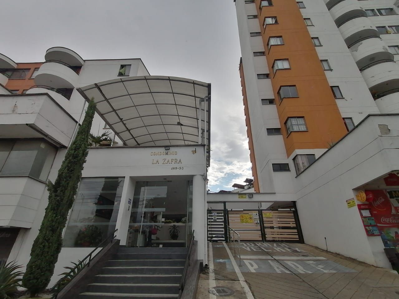 Apartamento en venta Santander Floridablanca Cr La Rinconada 190 m2 Habitaciones 3 Baños 4 Garajes 2 Precio $530000000