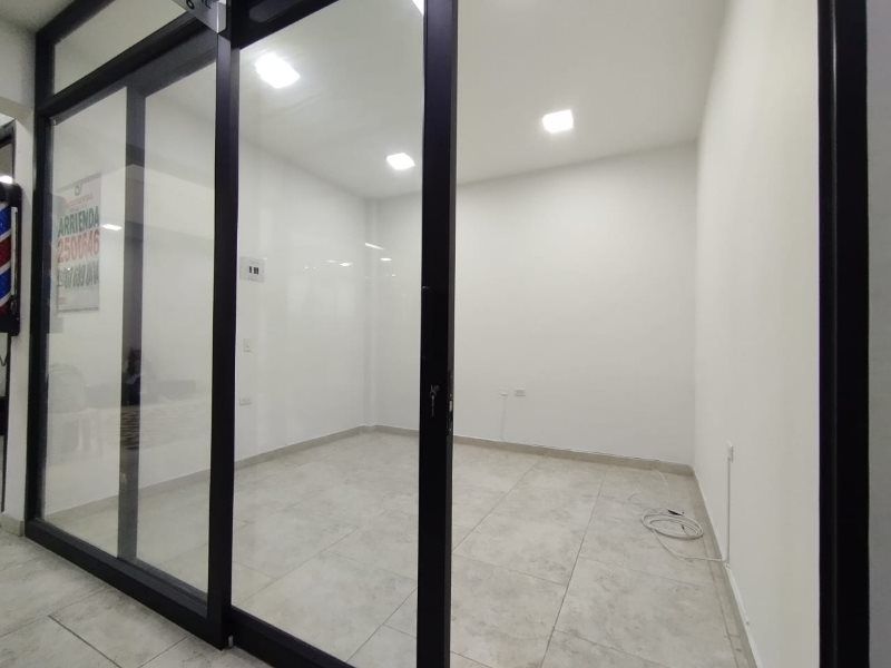Local en arriendo Antioquia La Estrella Centro 15 m2 Habitaciones 0 Baños 0 Garajes 0 Precio $850000