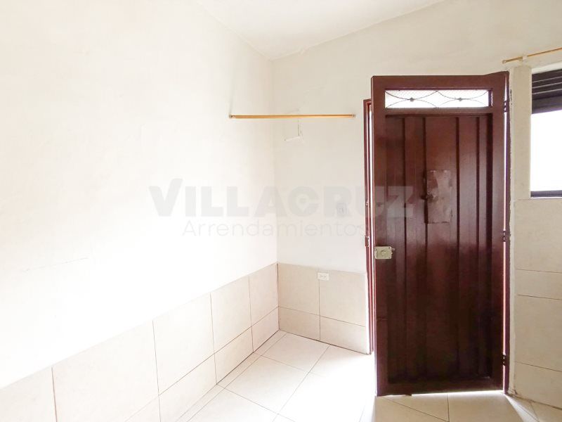 Apartaestudio en arriendo Antioquia Medellín Berlin 18 m2 Habitaciones 1 Baños 1 Garajes 0 Precio $550000