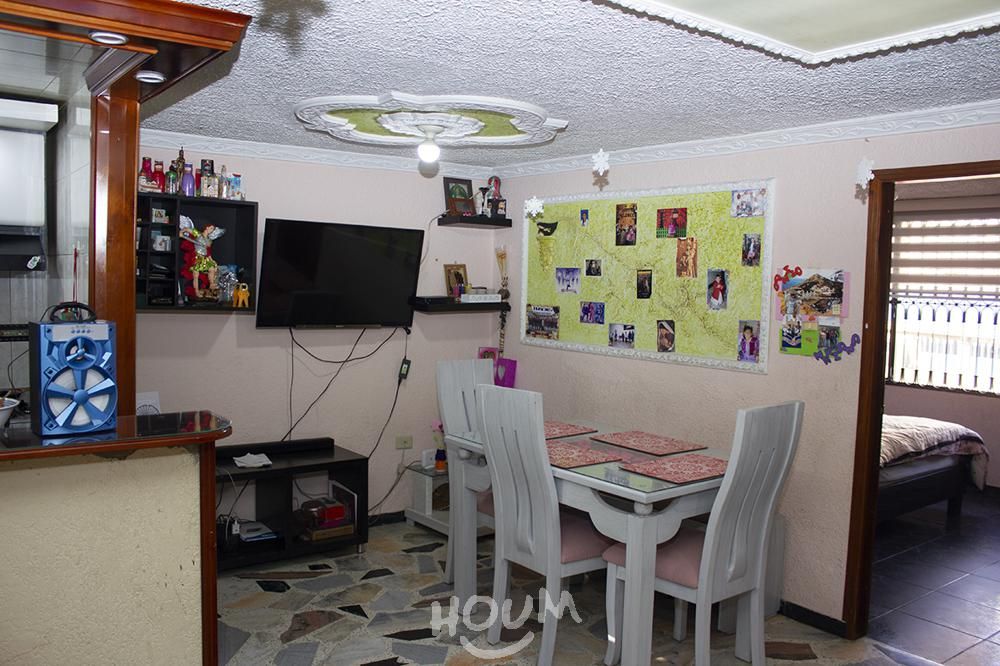 Apartamento en venta Cundinamarca Bogotá La Colmena 74 m2 Habitaciones 4 Baños 2 Garajes 1 Precio $312000000