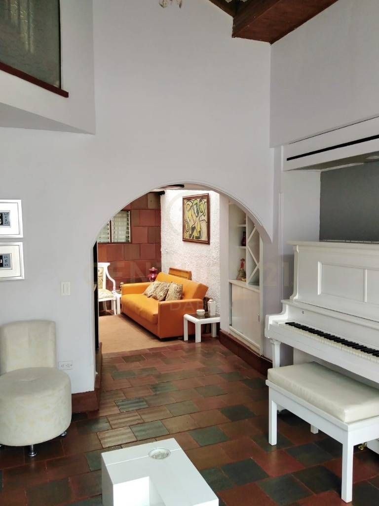 Casa en venta Quindío Armenia Velez 400 m2 Habitaciones 5 Baños 6 Garajes 3 Precio $1180000000