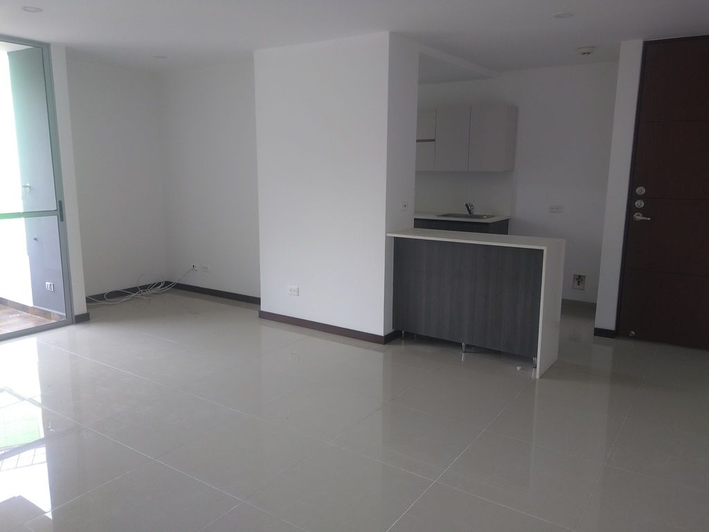 Apartamento en arriendo Antioquia Envigado La Mesa 204 m2 Habitaciones 4 Baños 4 Garajes 3 Precio $4900000