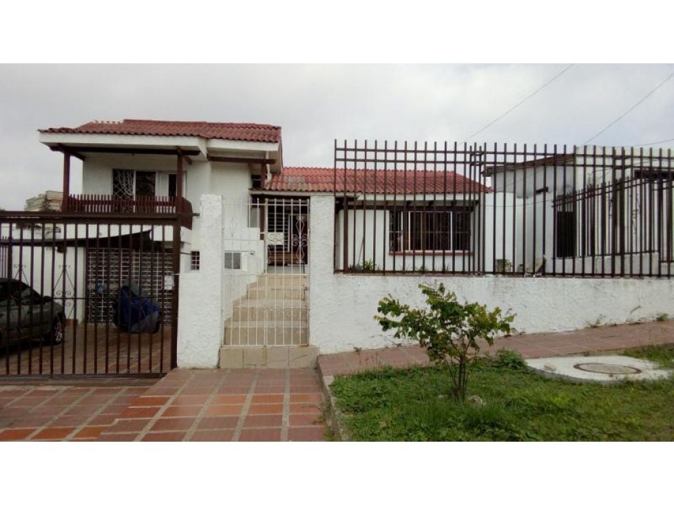 Casa en venta Atlántico Barranquilla Los Jobos 422 m2 Habitaciones 7 Baños 5 Garajes 0 Precio $1200000000