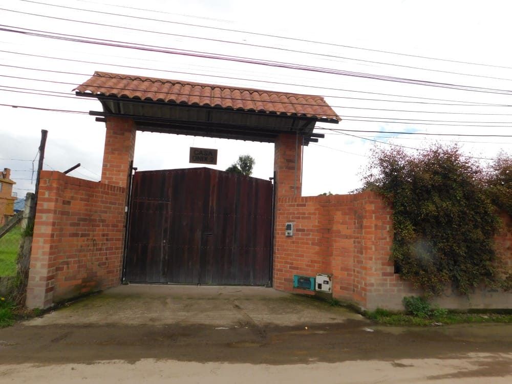 Casa Campestre en venta Cundinamarca Chía Chia 184 m2 Habitaciones 3 Baños 5 Garajes 3 Precio $1800000000