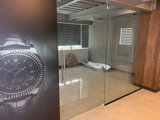 Oficina en arriendo Antioquia Medellín Castropol 150 m2 Habitaciones 0 Baños 2 Garajes 2 Precio $7000000