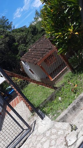 Casa en venta Antioquia Medellín Bolivariana 300 m2 Habitaciones 4 Baños 8 Garajes 3 Precio $1500000000