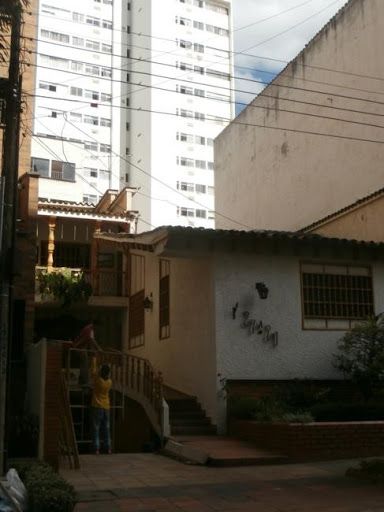 Casa en arriendo Santander Bucaramanga Sotomayor 520 m2 Habitaciones 5 Baños 4 Garajes 1 Precio $11000000