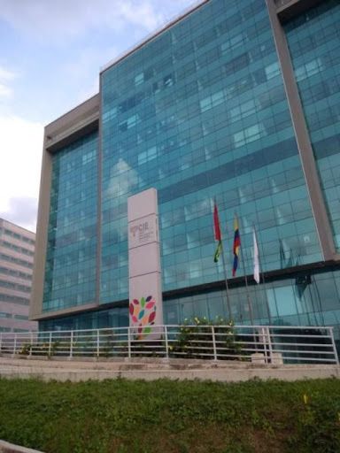 Consultorio en arriendo Santander Piedecuesta Cr Pinares Campestre 42 m2 Habitaciones 0 Baños 1 Garajes 0 Precio $1500000