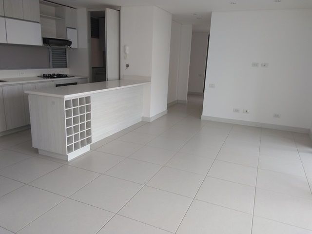 Apartamento en arriendo Antioquia Envigado La Inmaculada 114 m2 Habitaciones 3 Baños 4 Garajes 3 Precio $5500000