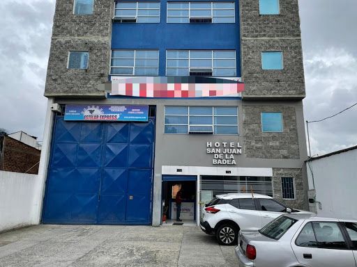 Edificio en venta Risaralda Dosquebradas Br La Badea 559 m2 Habitaciones 3 Baños 6 Garajes 4 Precio $1800000000