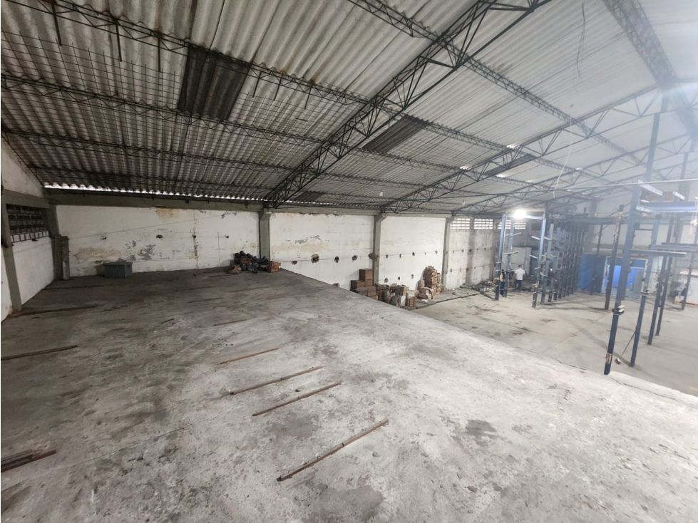 Bodega en arriendo Bolívar Cartagena Chino 0 m2 Habitaciones 0 Baños 2 Garajes 1 Precio $12000000