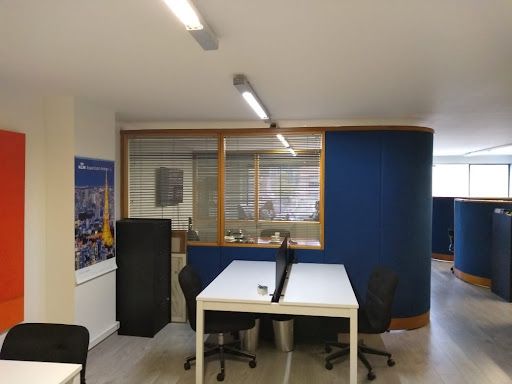 Oficina en venta Cundinamarca Bogotá Santa Bibiana 90 m2 Habitaciones 0 Baños 0 Garajes 2 Precio $750000000