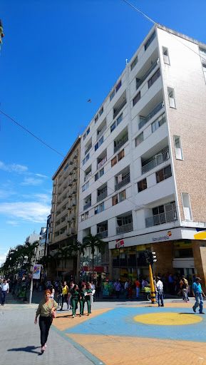 Apartamento en venta Tolima Ibagué Centro 142 m2 Habitaciones 3 Baños 2 Garajes 2 Precio $350000000