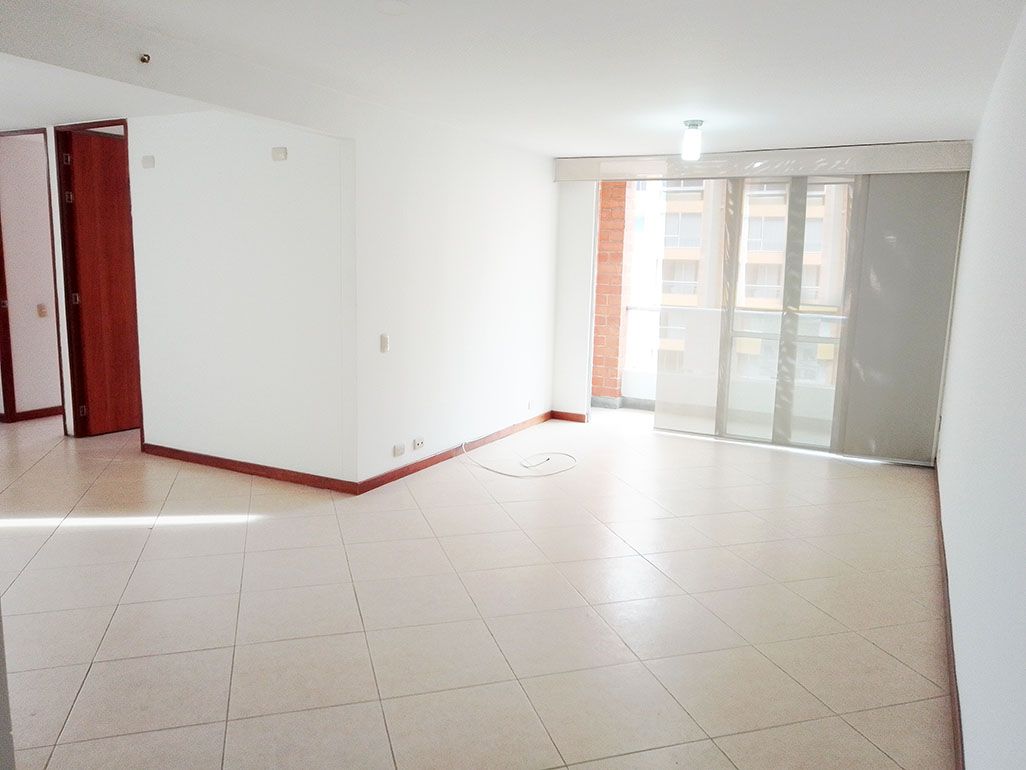 Apartamento en arriendo Antioquia Medellín Patio Bonito 89 m2 Habitaciones 3 Baños 2 Garajes 3 Precio $2600000