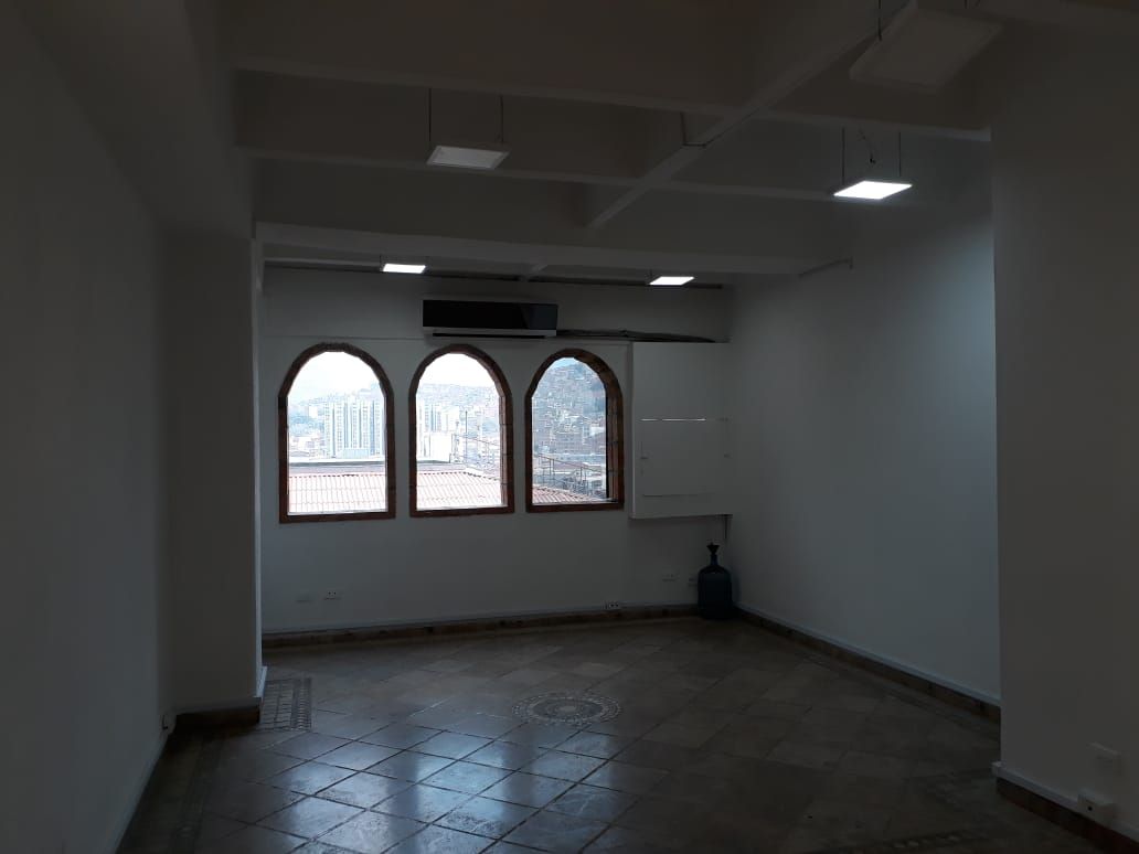 Oficina en arriendo Antioquia Medellín Centro Administrativo 46 m2 Habitaciones 0 Baños 1 Garajes 0 Precio $1700000