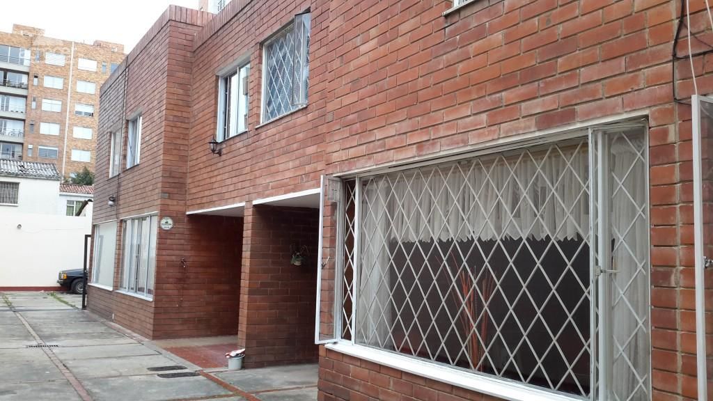 Casa en venta Cundinamarca Bogotá Acacias Usaquen 129 m2 Habitaciones 3 Baños 2 Garajes 0 Precio $550000000