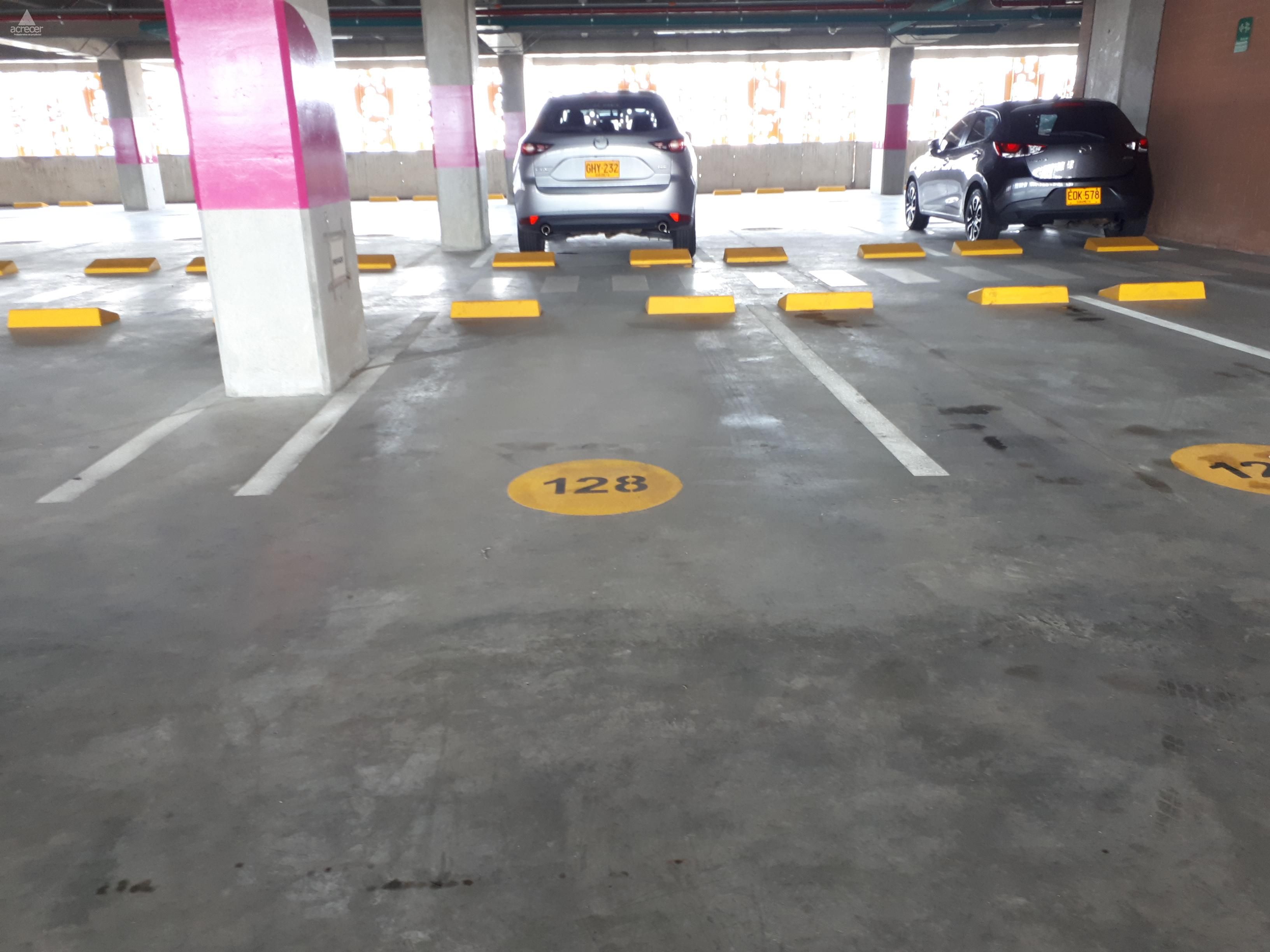 Local en arriendo Antioquia Itagüí Santa María No 3 10 m2 Habitaciones 0 Baños 0 Garajes 0 Precio $2000000