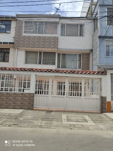 Casa en venta Cundinamarca Bogotá El Rincon 340 m2 Habitaciones 7 Baños 5 Garajes 1 Precio $1000000000