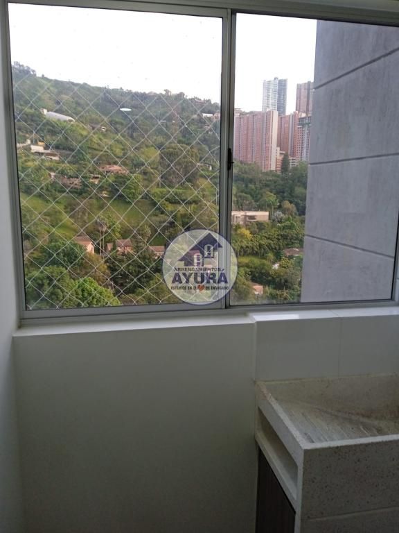 Apartamento en arriendo Antioquia Sabaneta Entre Amigos 66 m2 Habitaciones 2 Baños 2 Garajes 0 Precio $2500000