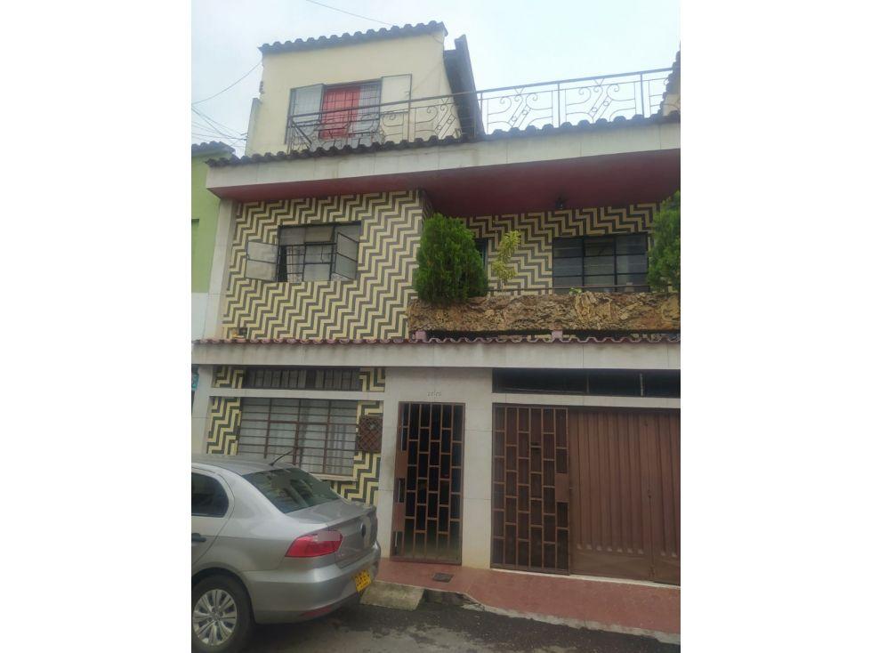 Casa en venta Santander Bucaramanga La Concordia 328 m2 Habitaciones 9 Baños 15 Garajes 2 Precio $480000000