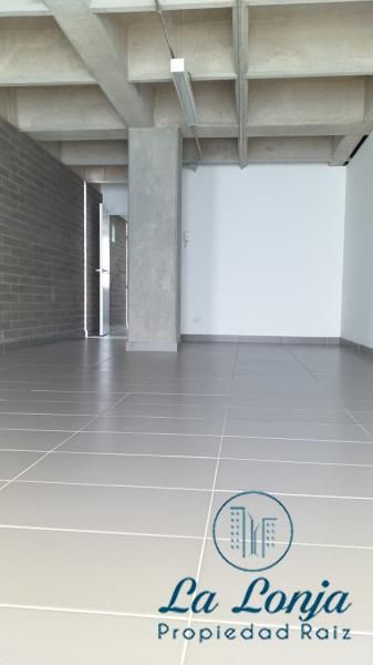 Local en arriendo Antioquia Medellín La Candelaria 45 m2 Habitaciones 0 Baños 1 Garajes 0 Precio $1500000