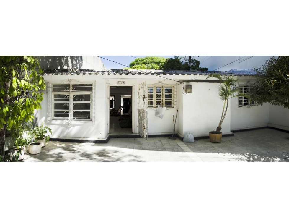 Casa en venta Magdalena Santa Marta Los Alcazares 200 m2 Habitaciones 4 Baños 2 Garajes 2 Precio $450000000