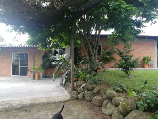Finca en venta Risaralda Pereira Otros 325 m2 Habitaciones 5 Baños 8 Garajes 4 Precio $1200000000