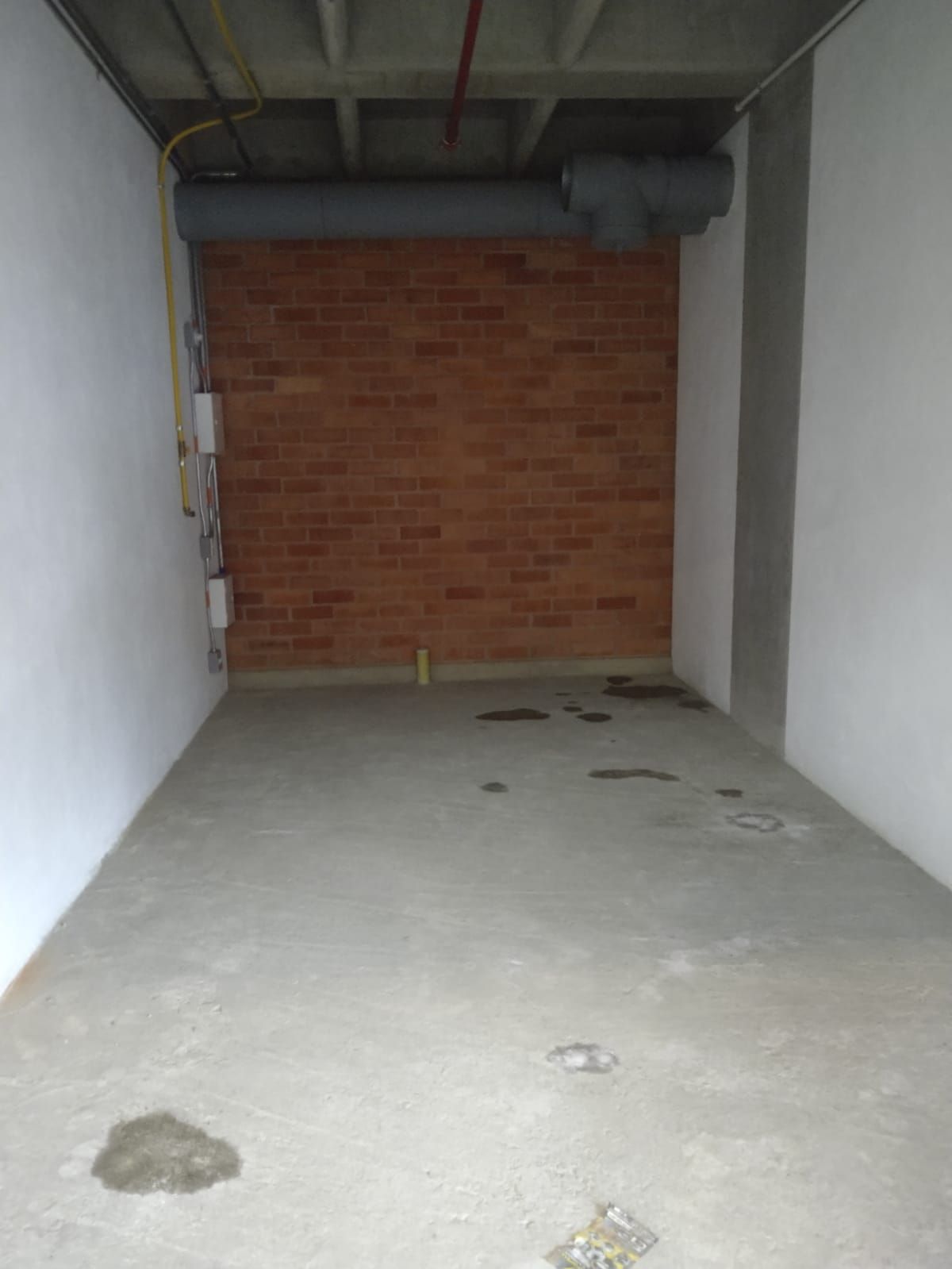 Local en arriendo Antioquia Medellín Bombona No1 18 m2 Habitaciones 0 Baños 2 Garajes 2 Precio $1000000