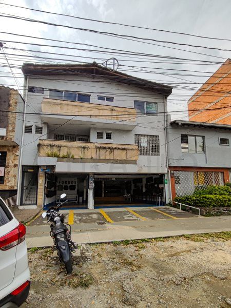 Apartamento en arriendo Antioquia Medellín Lorena 65 m2 Habitaciones 2 Baños 2 Garajes 0 Precio $2200000