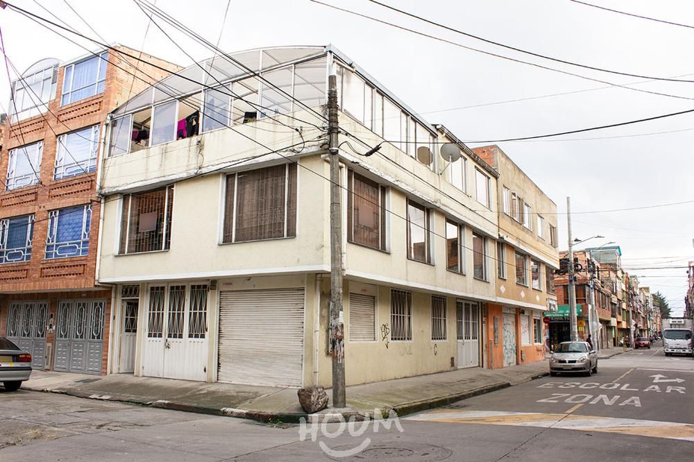 Casa en venta Cundinamarca Bogotá Villa Dorado - San Antonio 221 m2 Habitaciones 6 Baños 3 Garajes 3 Precio $650000000