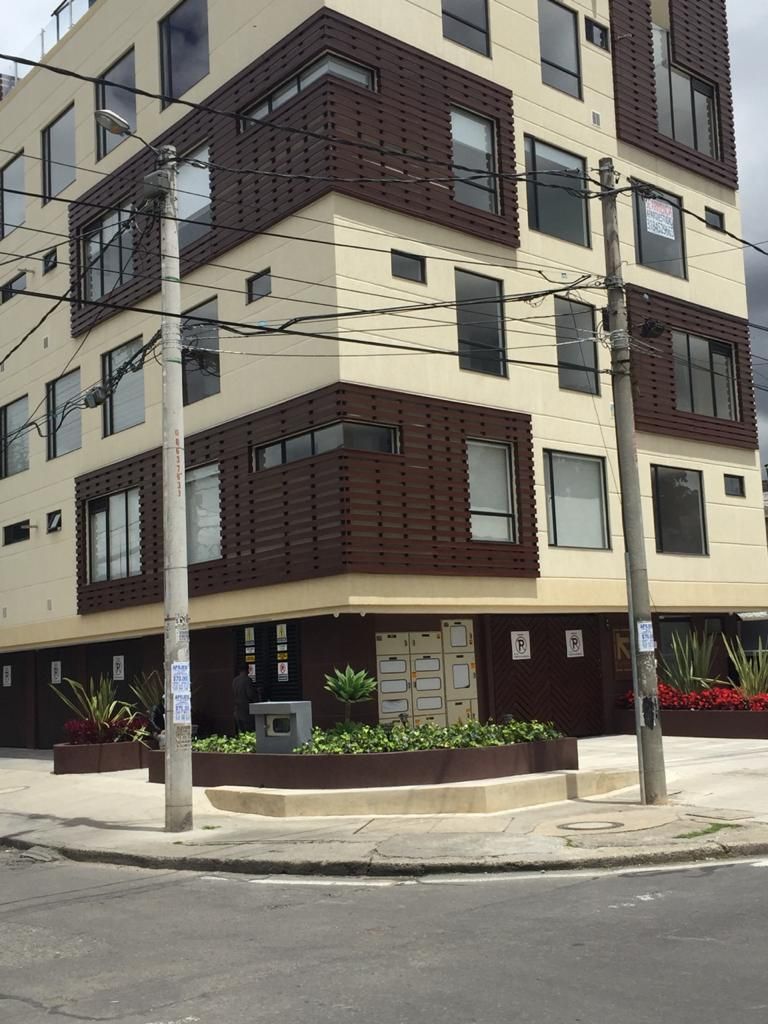 Apartamento en venta Cundinamarca Bogotá Las Villas 40 m2 Habitaciones 1 Baños 1 Garajes 2 Precio $320000000