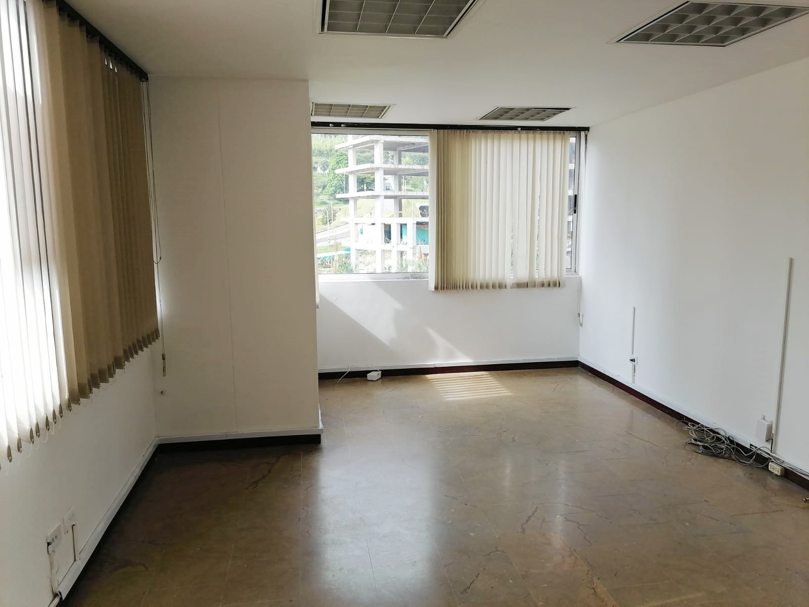 Oficina en venta Antioquia Medellín La Candelaria 22 m2 Habitaciones 0 Baños 10 Garajes 1 Precio $80000000