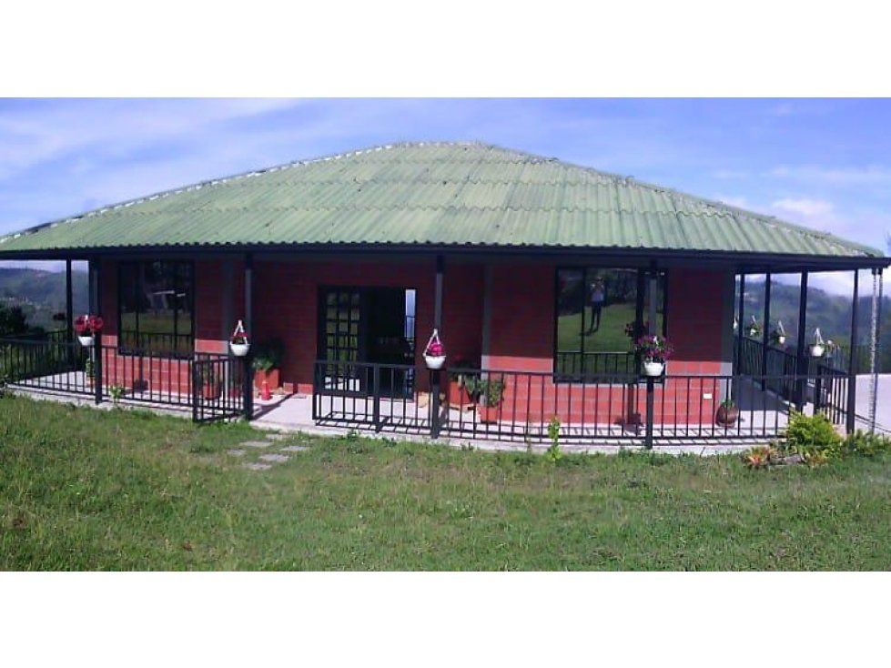 Casa Campestre en venta Caldas Villamaría Villamaría 168 m2 Habitaciones 4 Baños 3 Garajes 6 Precio $850000000