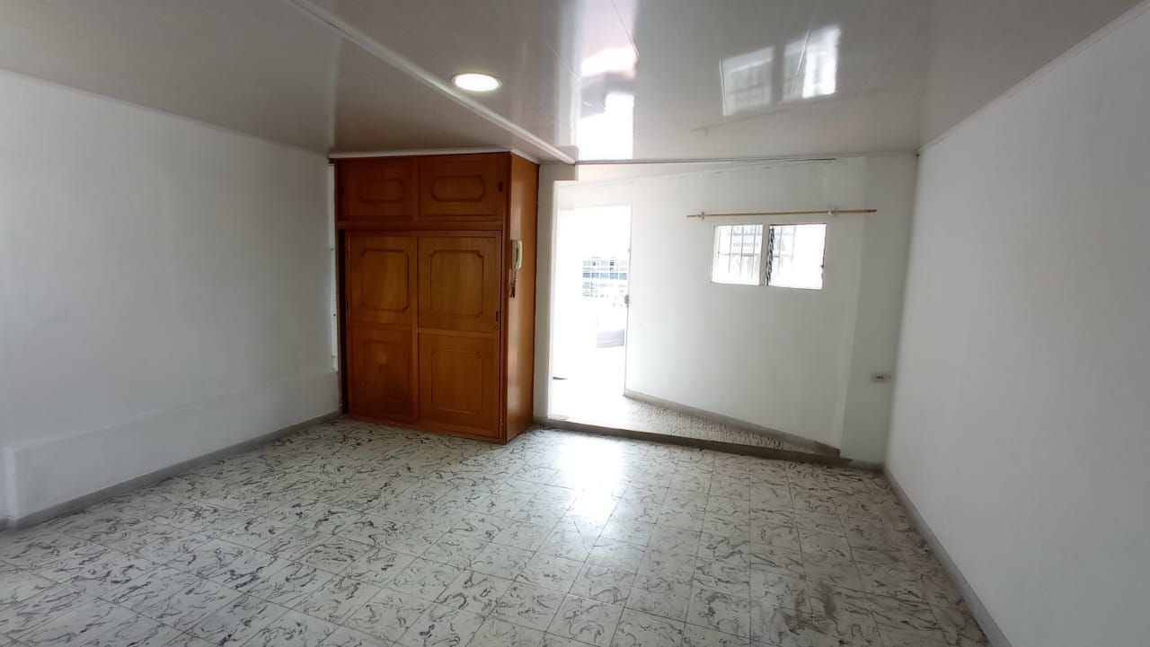Apartaestudio en arriendo Antioquia Medellín Lorena 30 m2 Habitaciones 1 Baños 1 Garajes 0 Precio $1400000