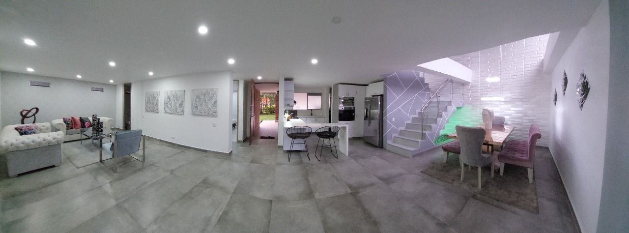 Casa en venta Antioquia Medellín San Lucas 240 m2 Habitaciones 7 Baños 13 Garajes 3 Precio $1380000000