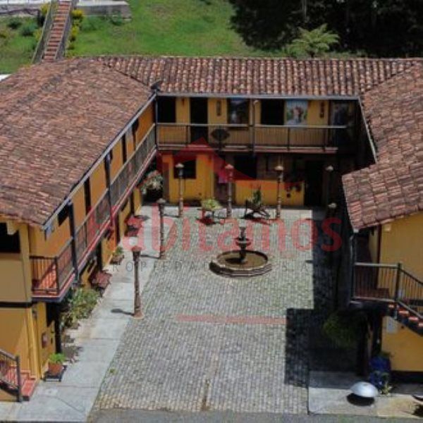 Casa en arriendo Nariño El Peñol El Peñol 1600 m2 Habitaciones 16 Baños 20 Garajes 20 Precio $55000000