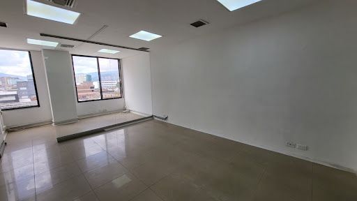 Oficina en venta Antioquia Medellín Perpetuo Socorro 36 m2 Habitaciones 0 Baños 1 Garajes 0 Precio $350000000