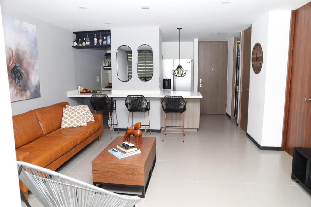Apartamento en venta Antioquia Envigado La Mesa 80 m2 Habitaciones 1 Baños 2 Garajes 2 Precio $500000000