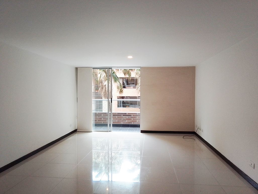 Apartamento en arriendo Antioquia Envigado Bosques De Zúñiga 112 m2 Habitaciones 2 Baños 2 Garajes 2 Precio $4450000