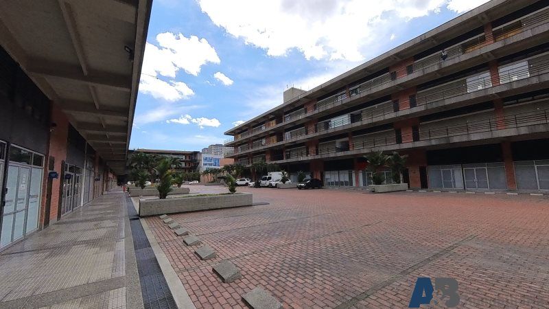 Local en arriendo Antioquia Medellín Shellmar 266 m2 Habitaciones 0 Baños 2 Garajes 4 Precio $19835500