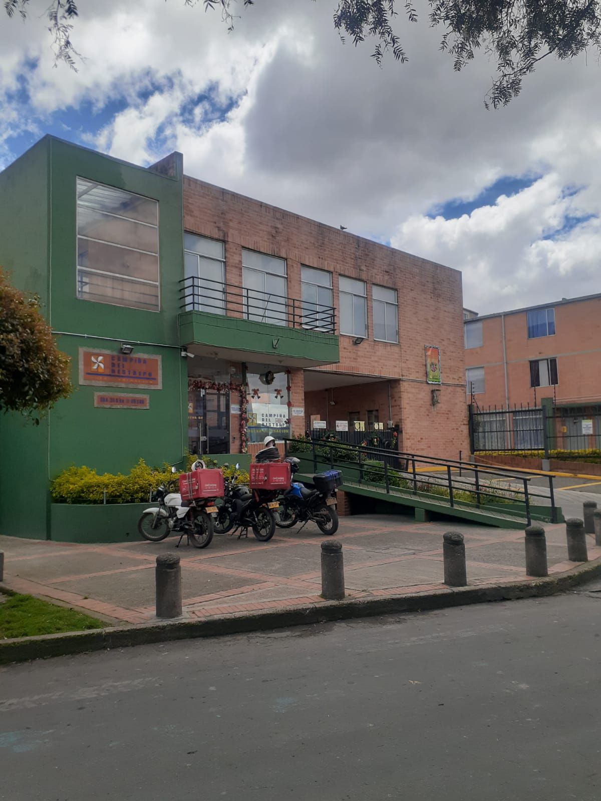 Apartamento en arriendo Cundinamarca Bogotá La Sabana 47 m2 Habitaciones 3 Baños 2 Garajes 1 Precio $950000