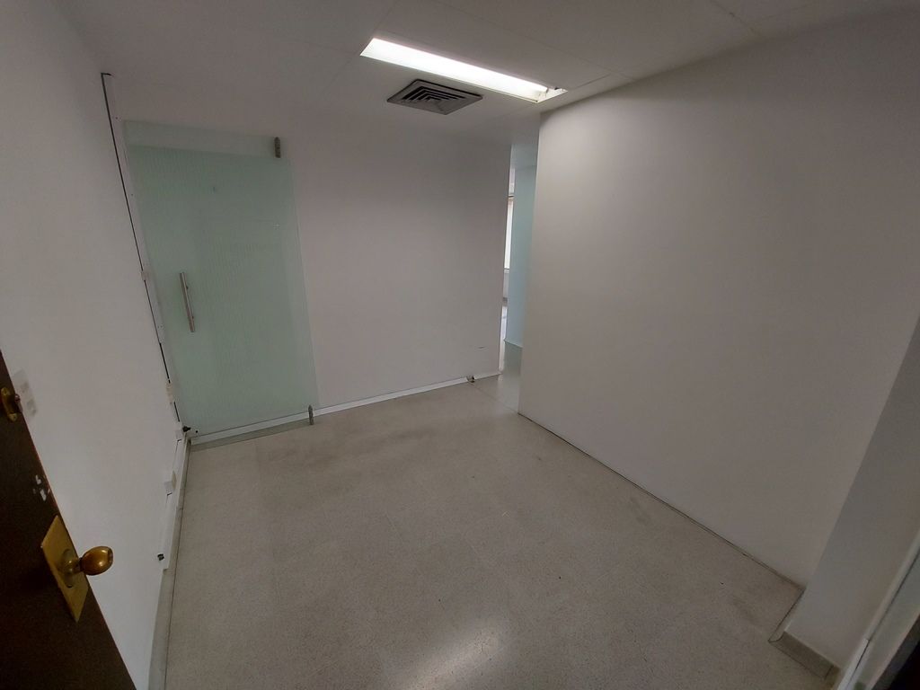 Consultorio en venta Antioquia Medellín El Poblado 56 m2 Habitaciones 0 Baños 0 Garajes 2 Precio $570000000