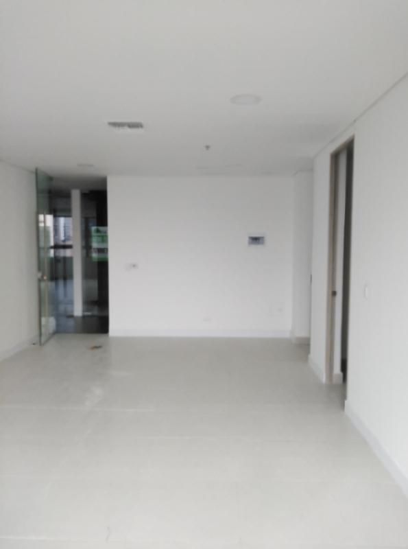 Oficina en arriendo Antioquia Sabaneta Manuel Restrepo 36 m2 Habitaciones 0 Baños 1 Garajes 1 Precio $2700000