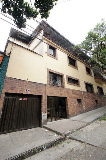 Casa en venta Antioquia Medellín Prado 575 m2 Habitaciones 10 Baños 5 Garajes 1 Precio $1500000000
