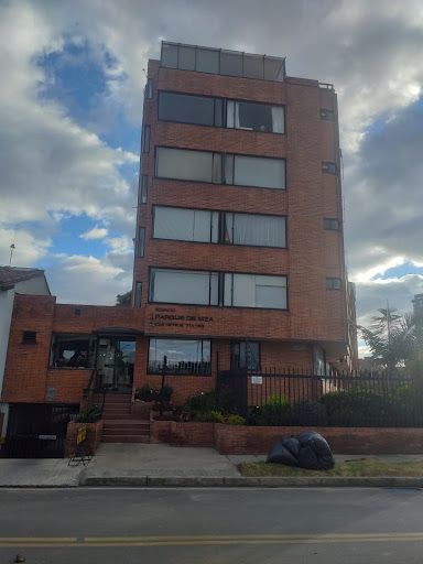 Apartamento en venta Cundinamarca Bogotá Niza Norte 98 m2 Habitaciones 3 Baños 2 Garajes 2 Precio $520000000