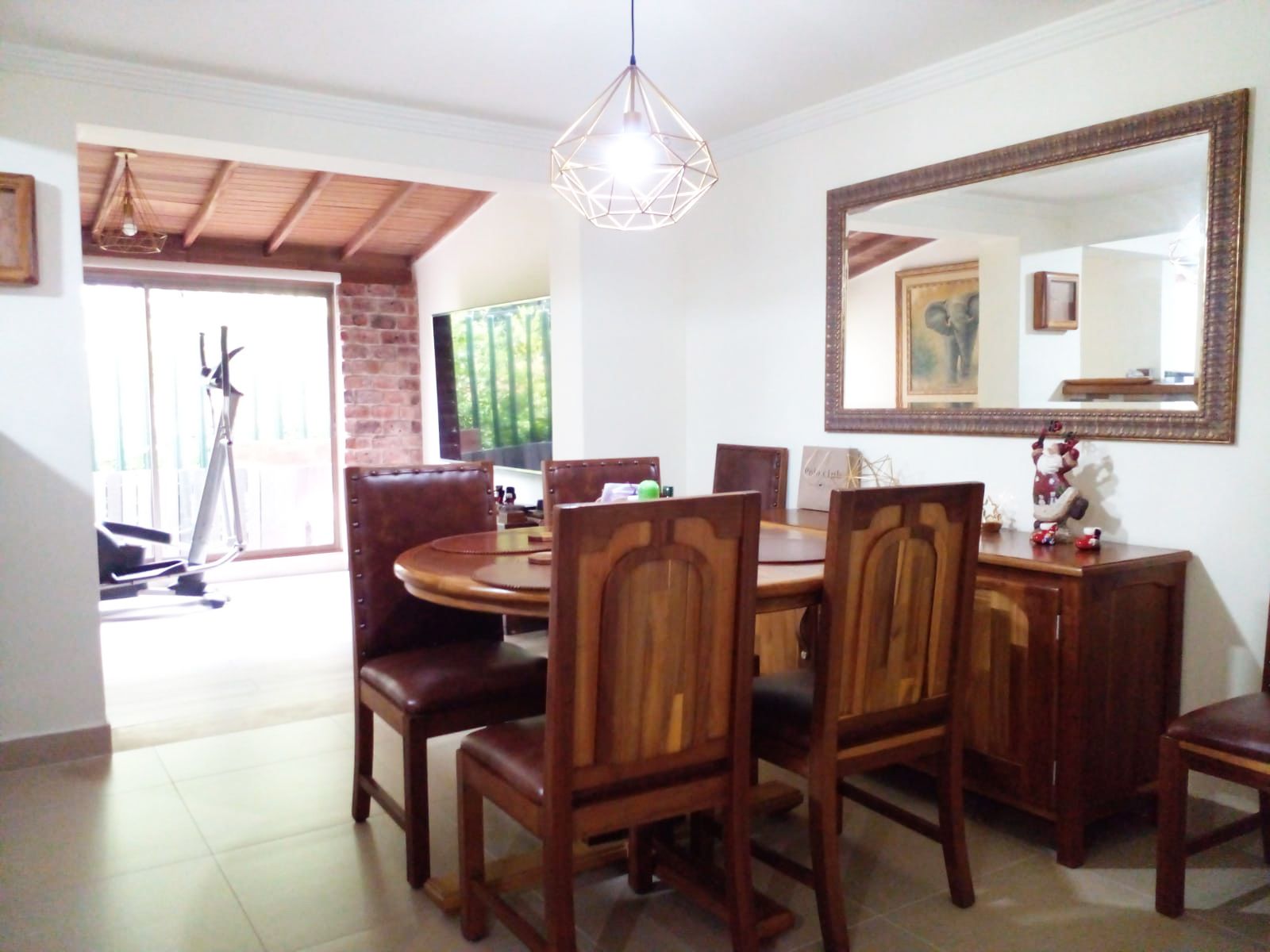 Casa en venta Antioquia Envigado Camino Verde 140 m2 Habitaciones 3 Baños 4 Garajes 3 Precio $670000000
